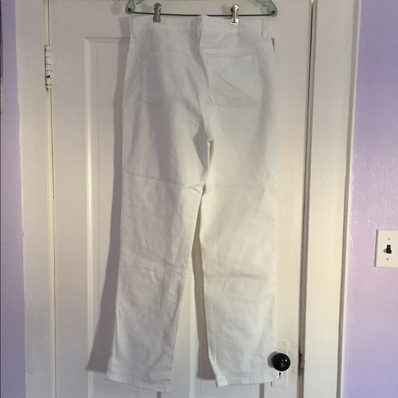 Jeans - Picture 3 of 3